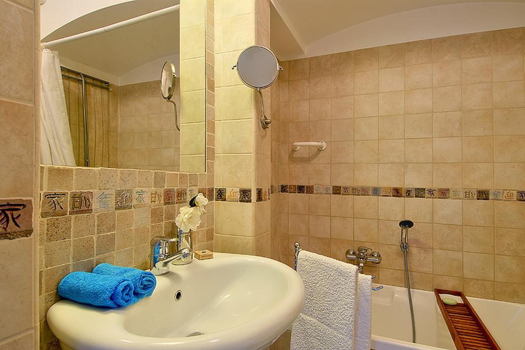 Pearl Suite Rom Rum bild