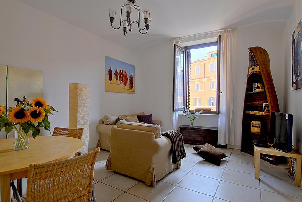 Pearl Suite Rom Rum bild